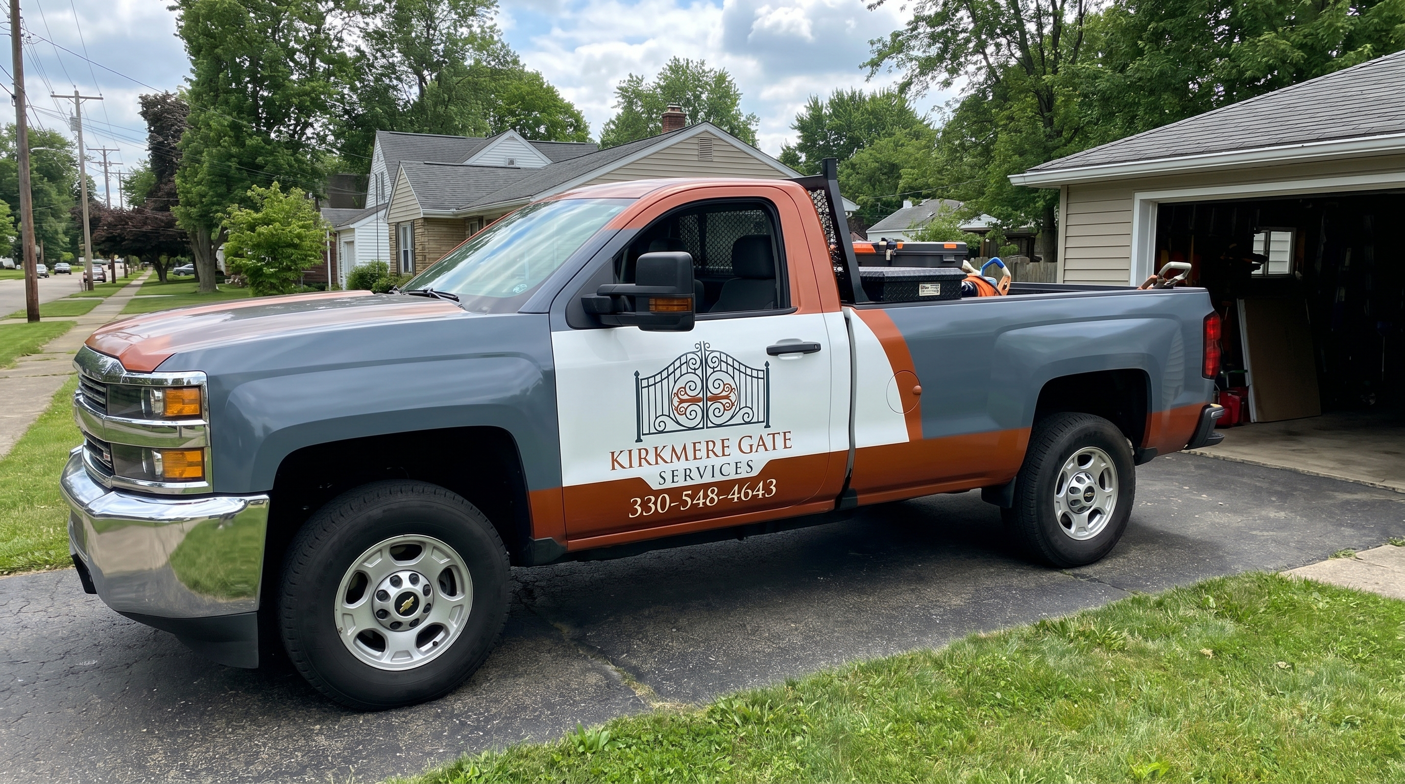 Professionally installed residential gate in Youngstown, Ohio